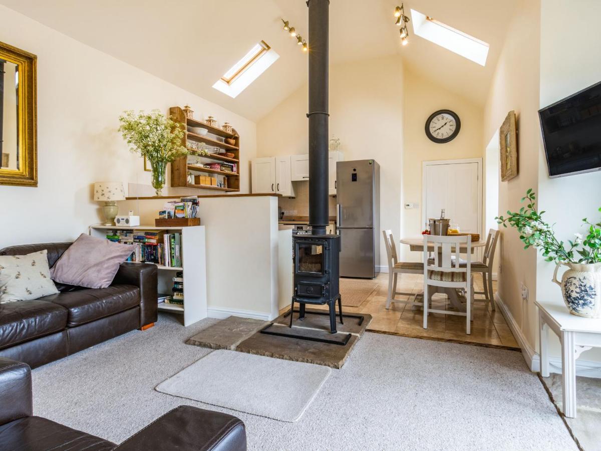 Brook Cottage Stearsby Экстерьер фото