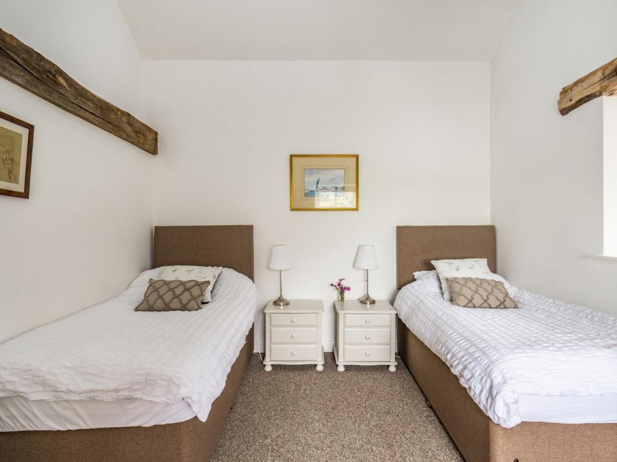 Brook Cottage Stearsby Экстерьер фото