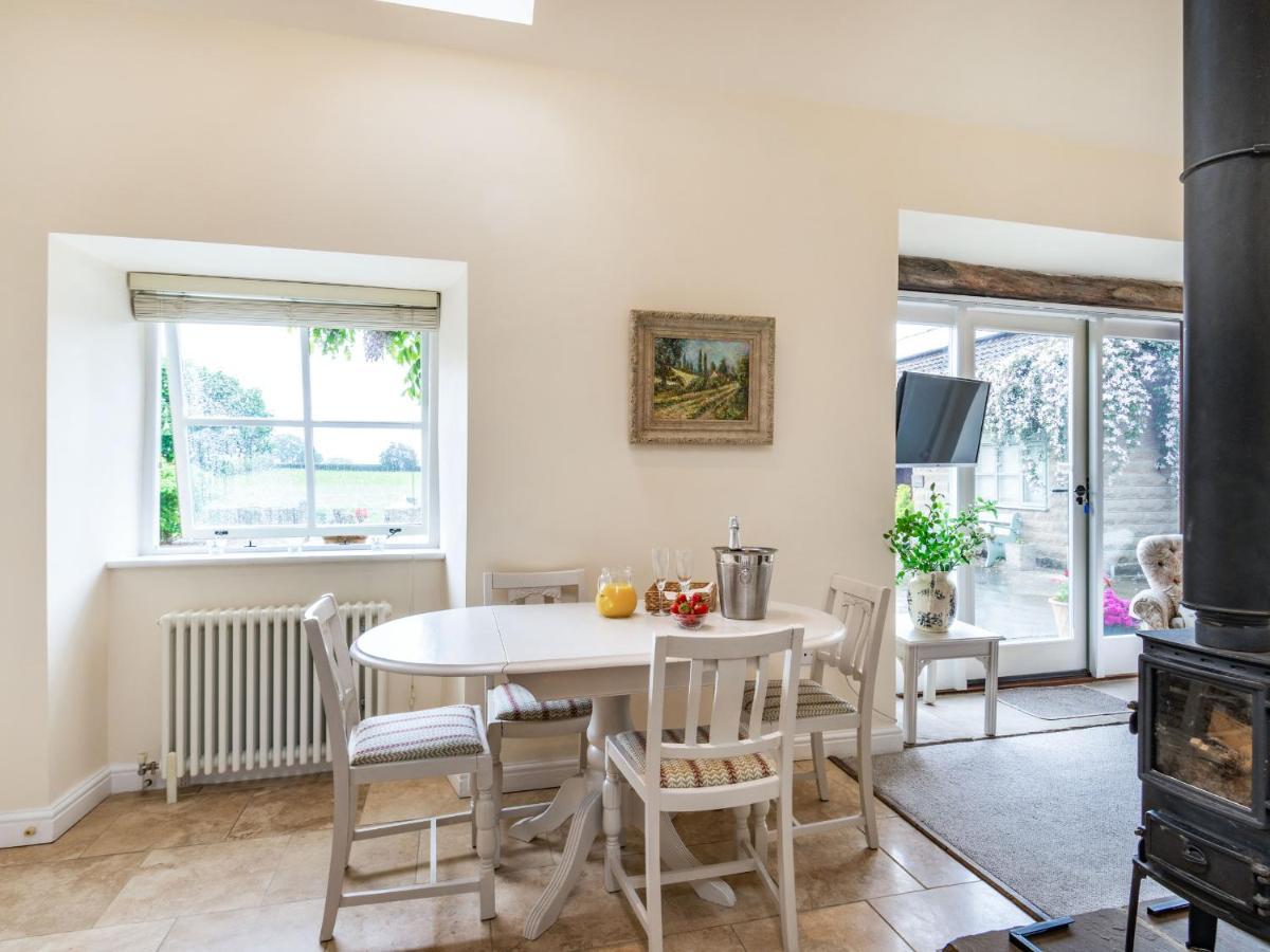 Brook Cottage Stearsby Экстерьер фото
